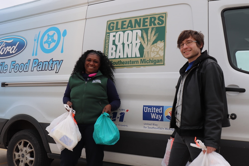 Home Delivery Pic 2 Gleaners Community Food Bank